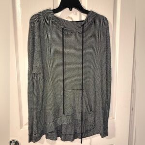 Mossimo Supply Co. Black and White Striped Long Sleeve Tee